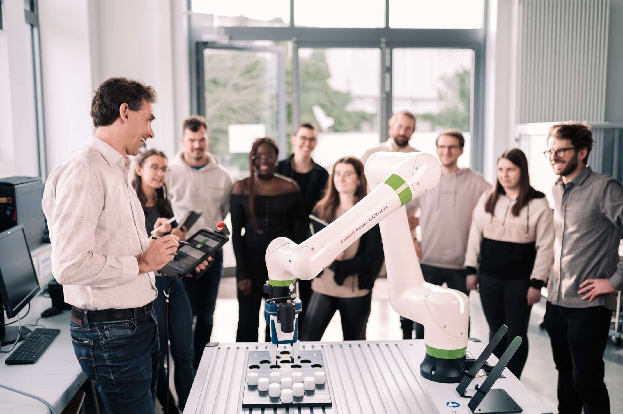 RoboticsLab. Foto: hoch3media, Daniel Fürst